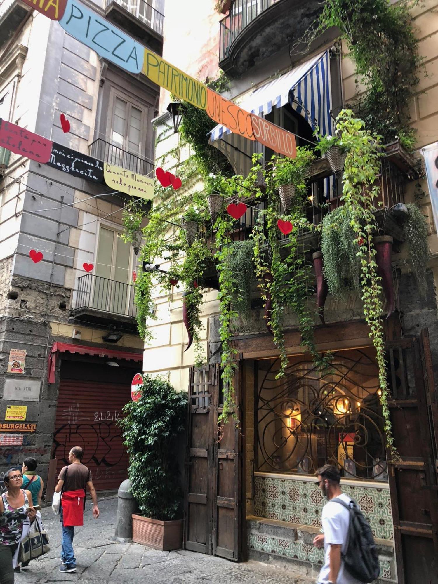Hotel Piazza Carita Nápoles Exterior foto